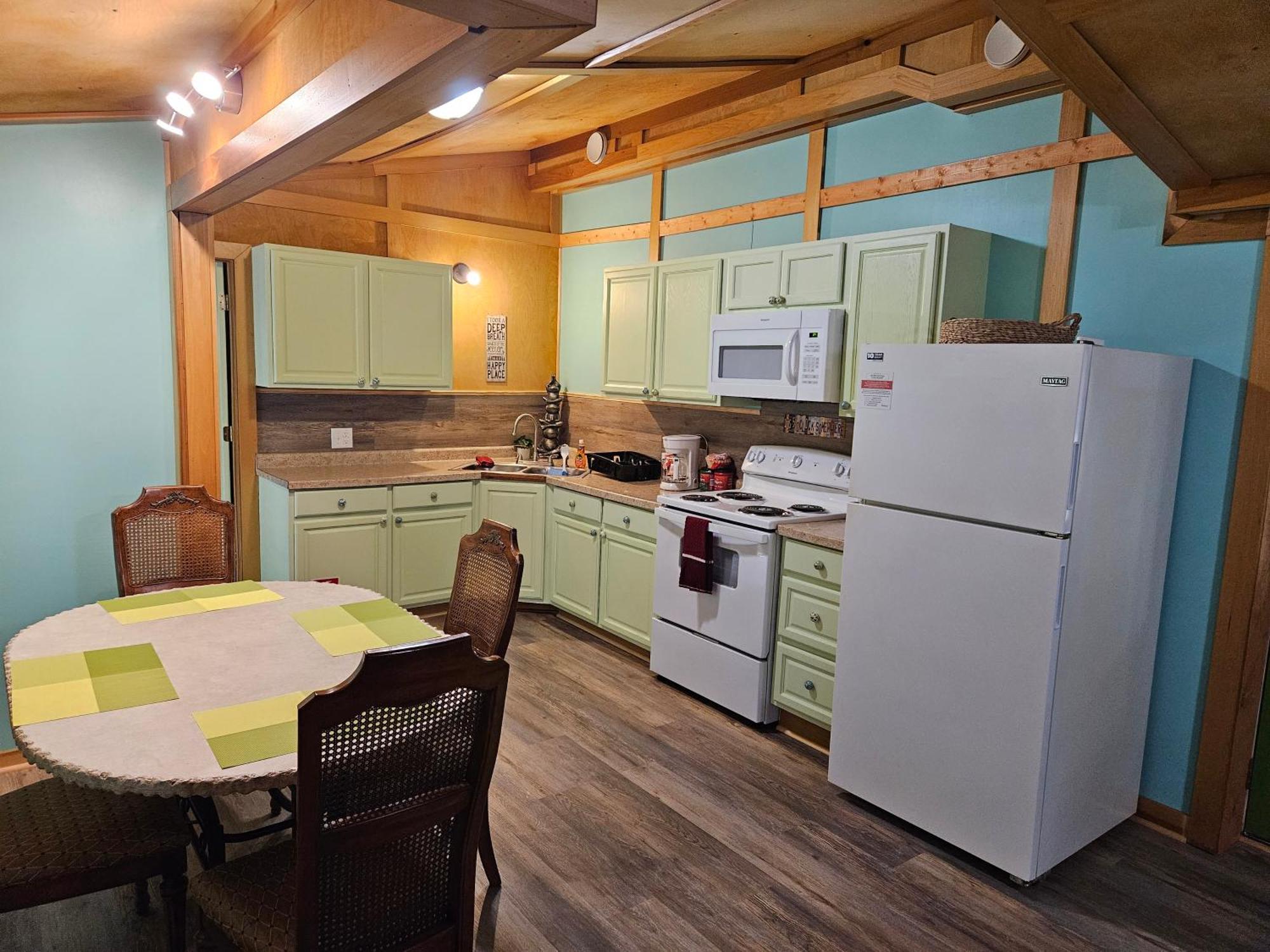 Frog Hollow At Hocking Vacations Logan Exterior foto